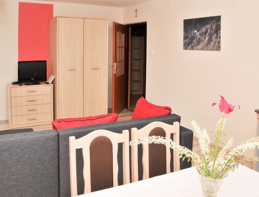 Apartament Pod Lanem Tylicz ภายนอก รูปภาพ